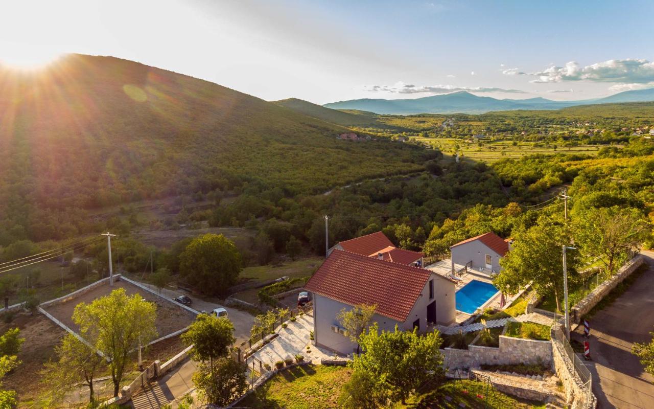 Villa Marija With Heated Pool Trilj Exterior photo